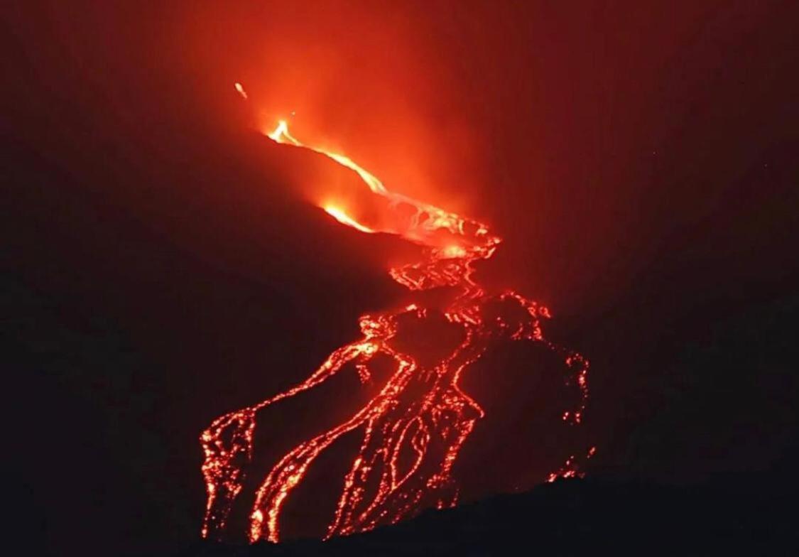 Etna City Home Accogliente Nel Cuore Di Catania Ngoại thất bức ảnh